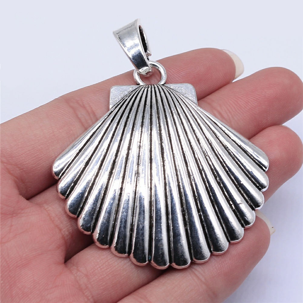 Vintage Tech Accessories - 1pcs 55x55mm Antique Silver Color Oversized